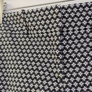 LOFT Julie Skinny Black and White Patterned Ankle Cropped Pants